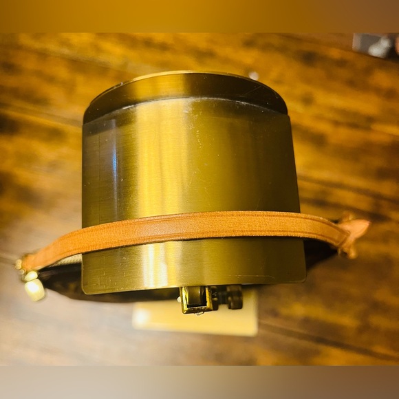 Louis Vuitton Pochette - Picture 6 of 10